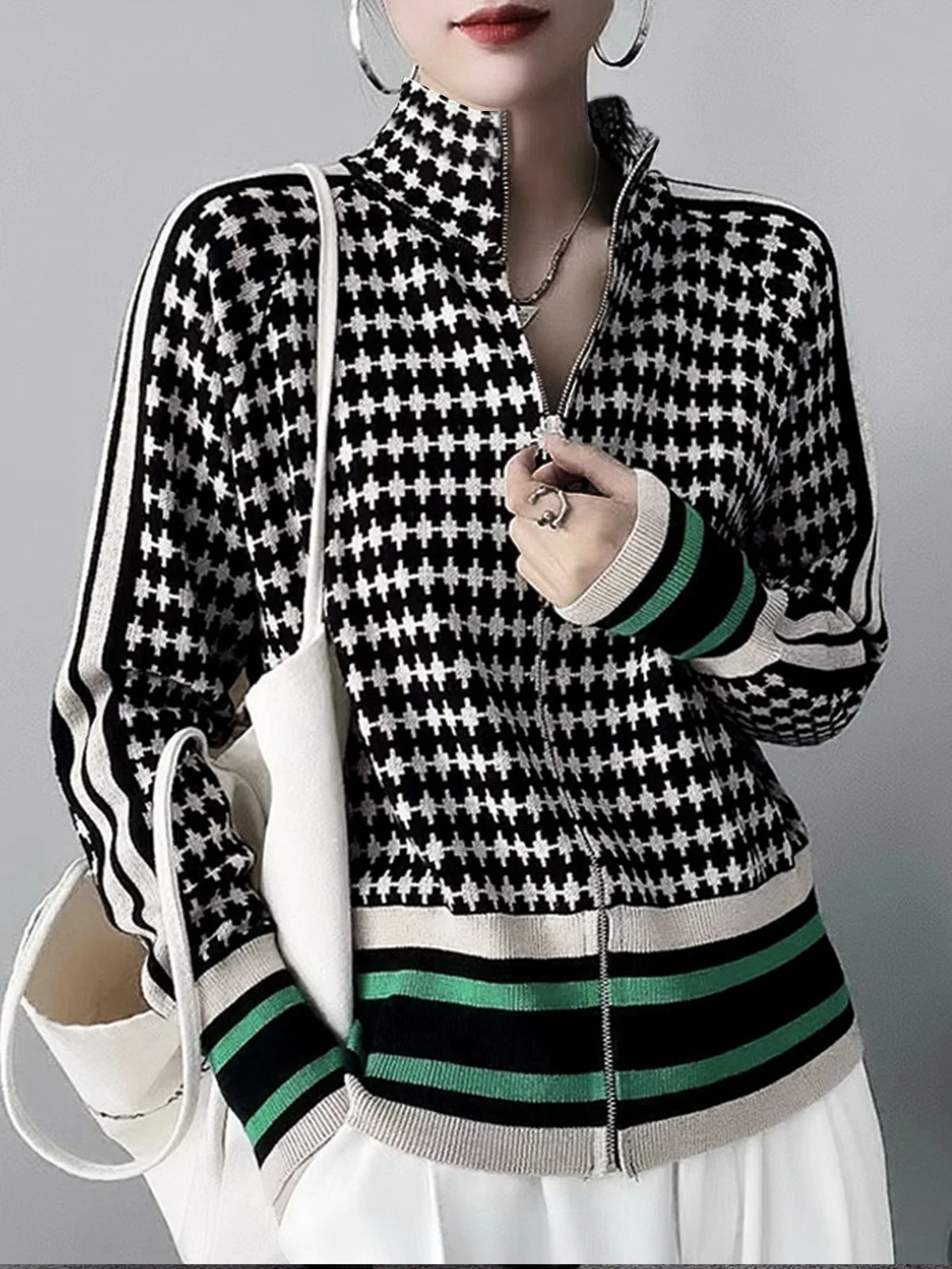 Daily Urban Long sleeve Geometric Sweater Coat