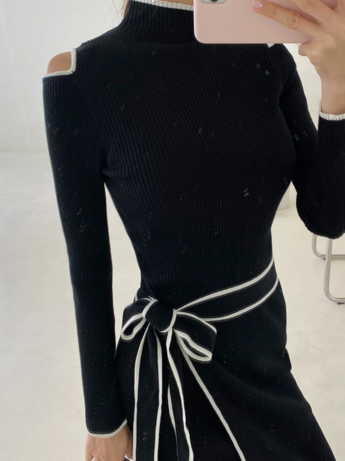 Tight Elegant Turtleneck Long sleeve Midi Dress | stylewe