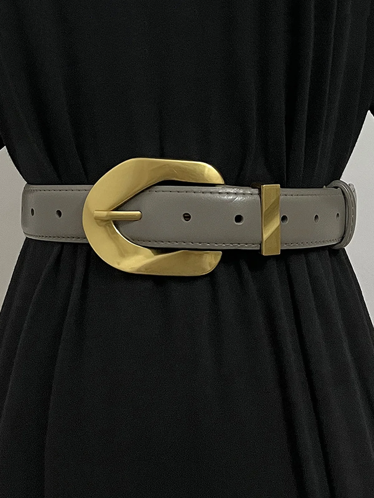 Ladies Leather Large Metal Buckle Belt