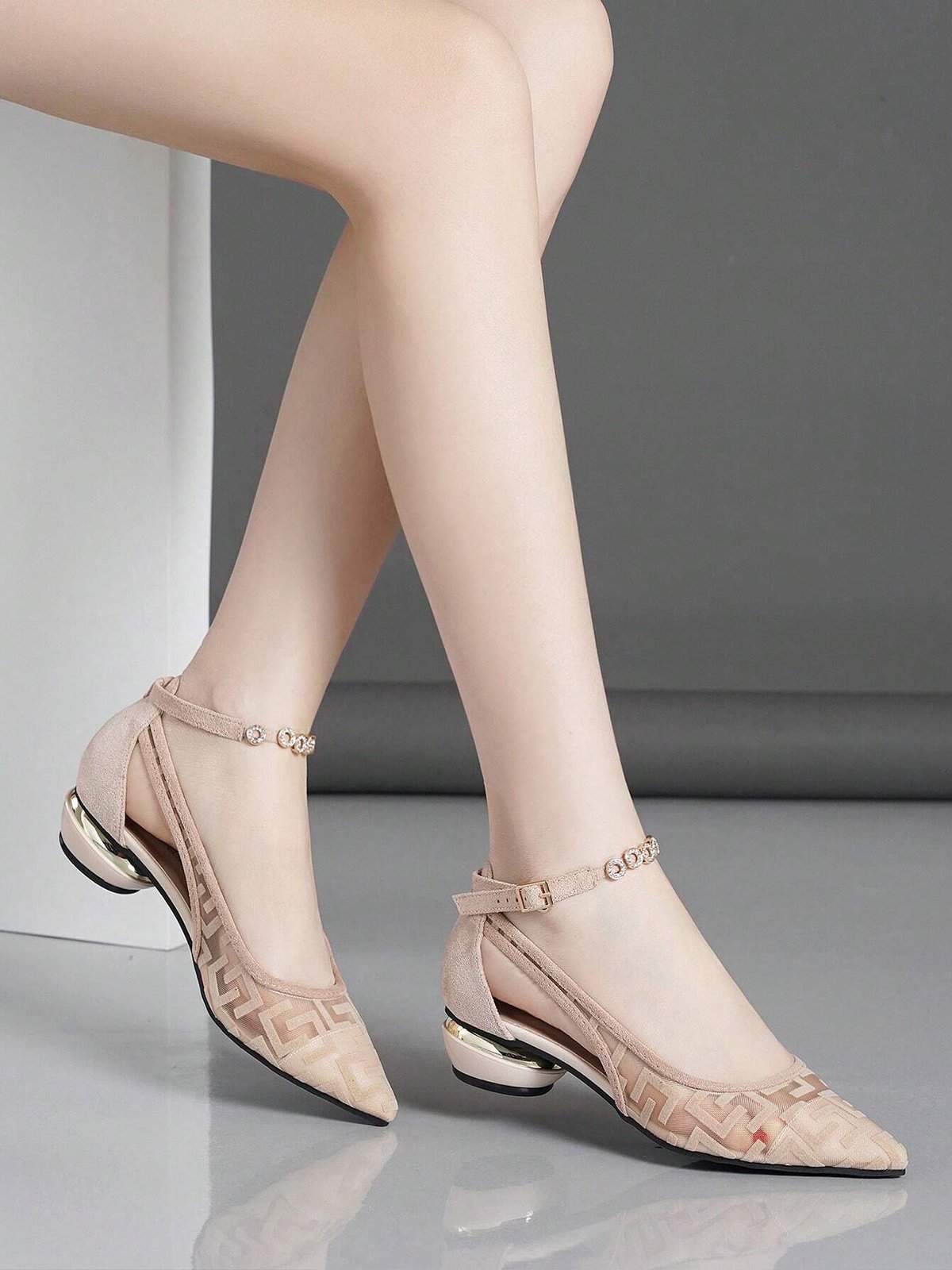 Breathable Jacquard Mesh Cutout Low Heel Shoes with Removable Rhinestone Ankle Strap