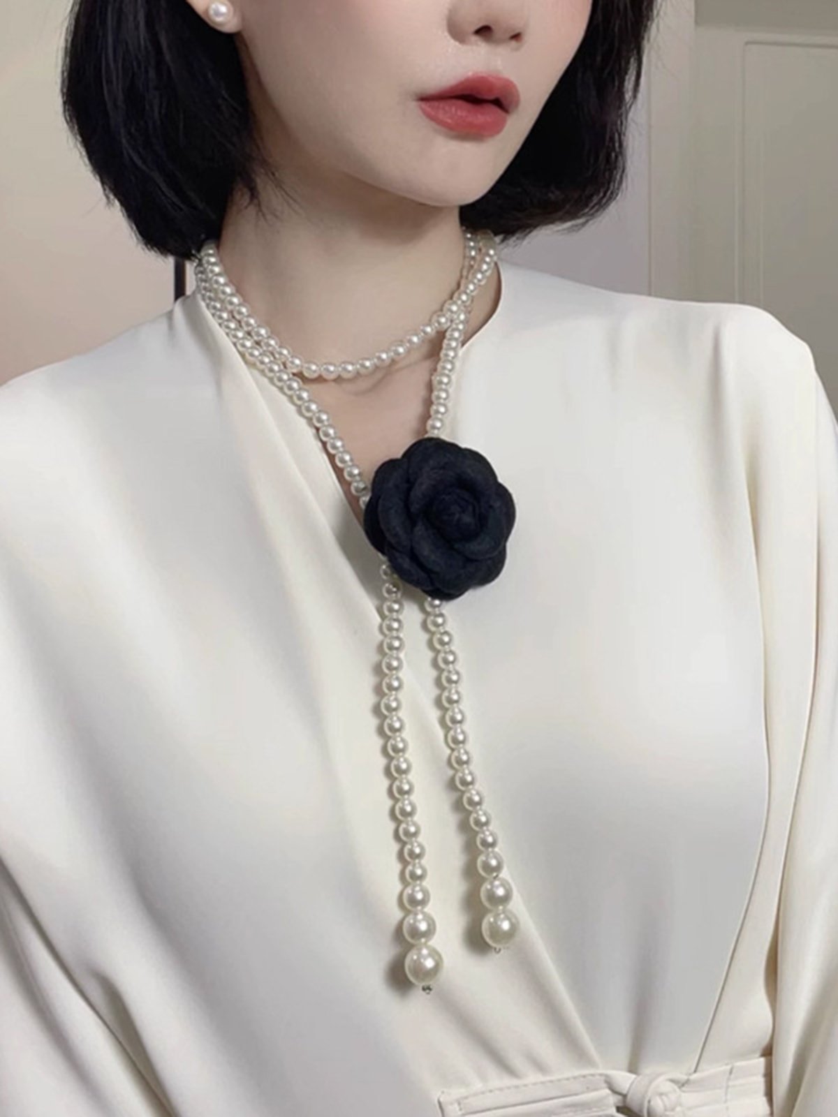 Elegant Camellia Flower Waist Chain Faux Pearls Necklace