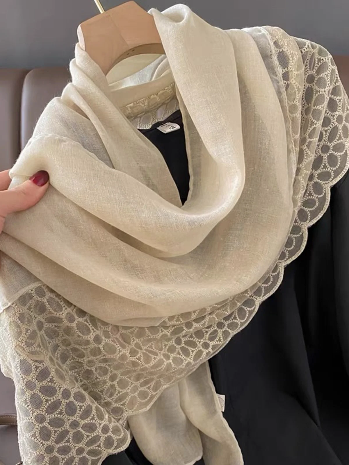 Casual Floral Embroidery Linen Scarf