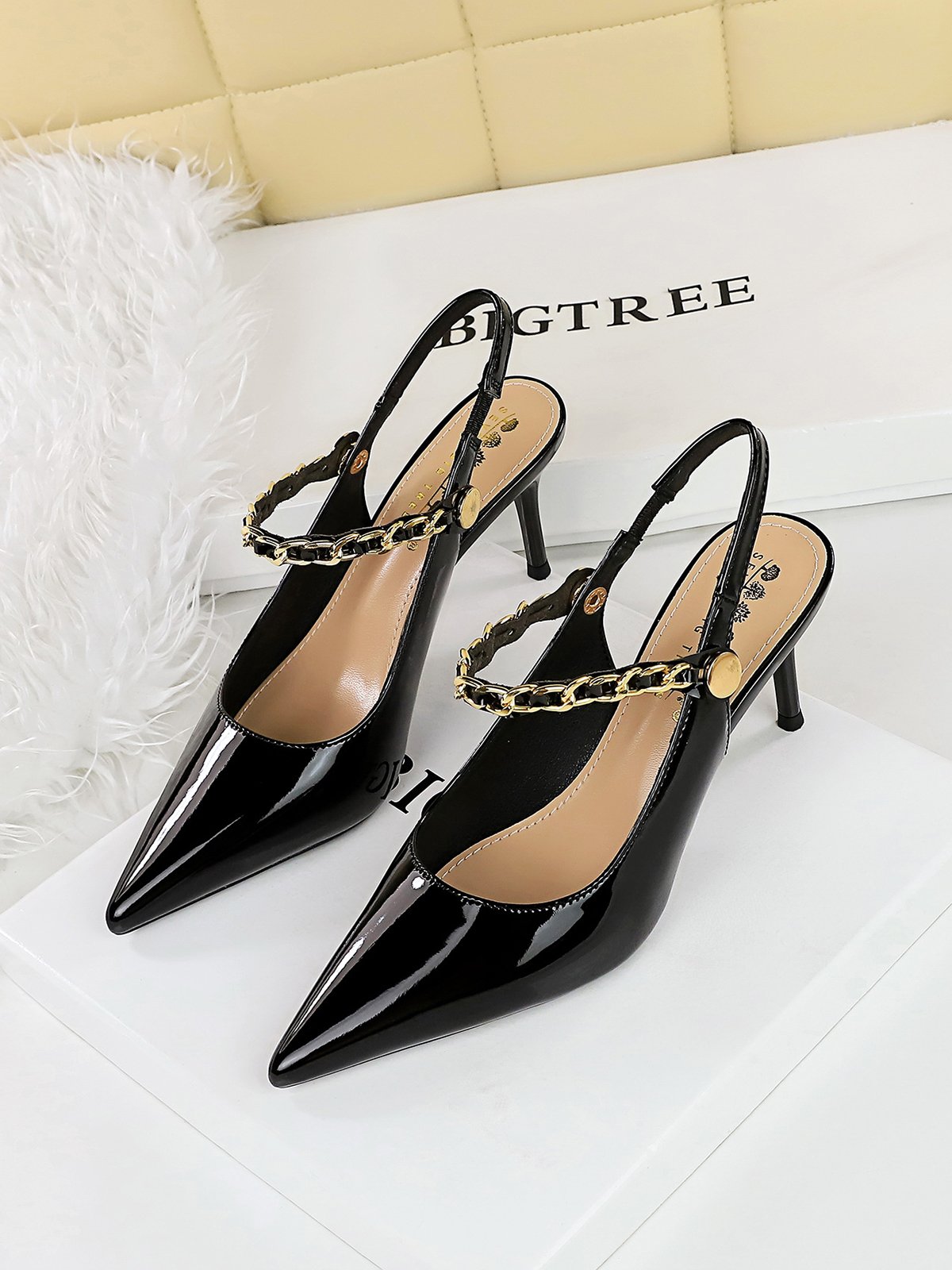 Versatile Black Metal Chain Slingback Pumps