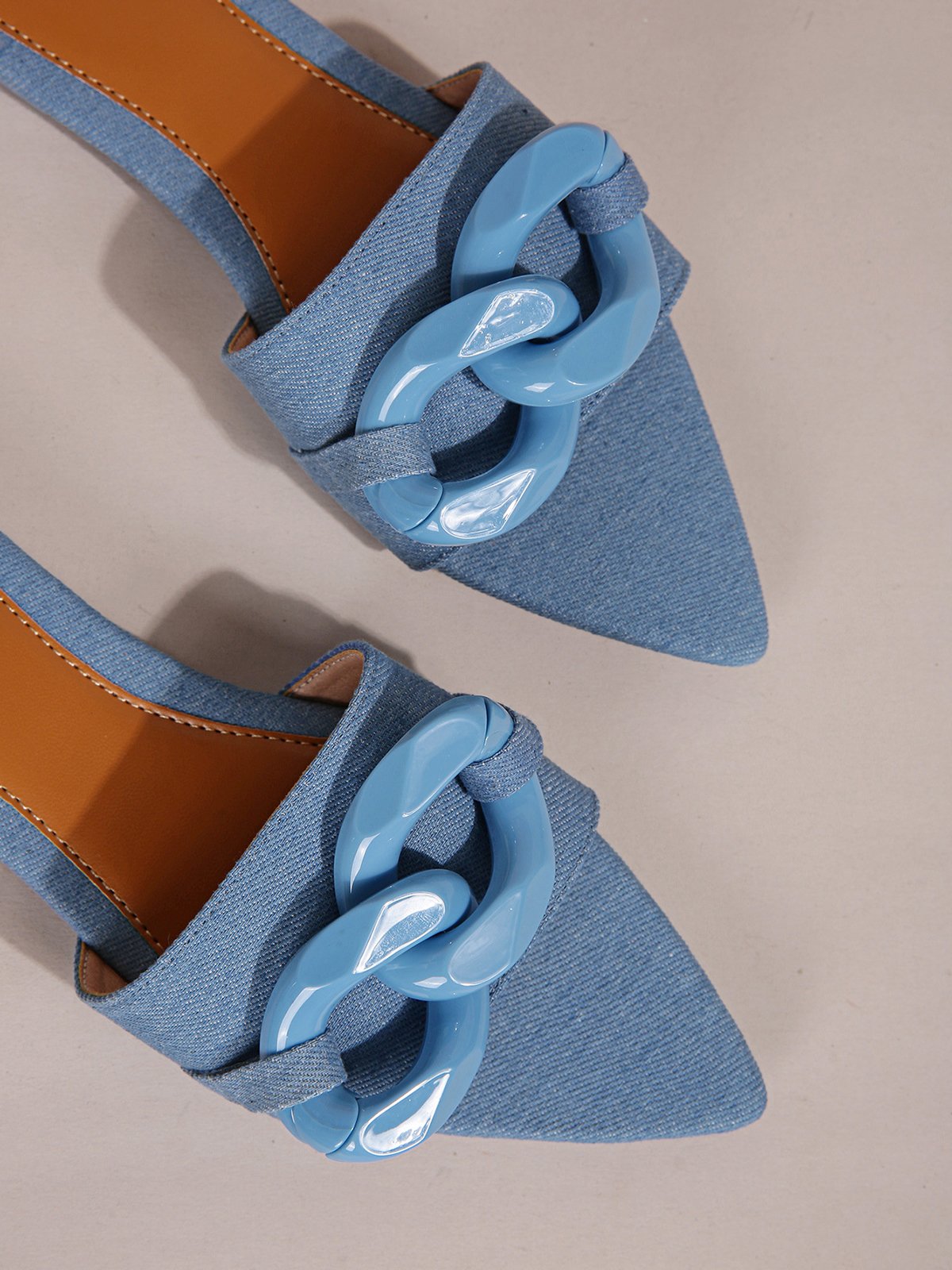 Colorblock Chain Decor Slide Sandals
