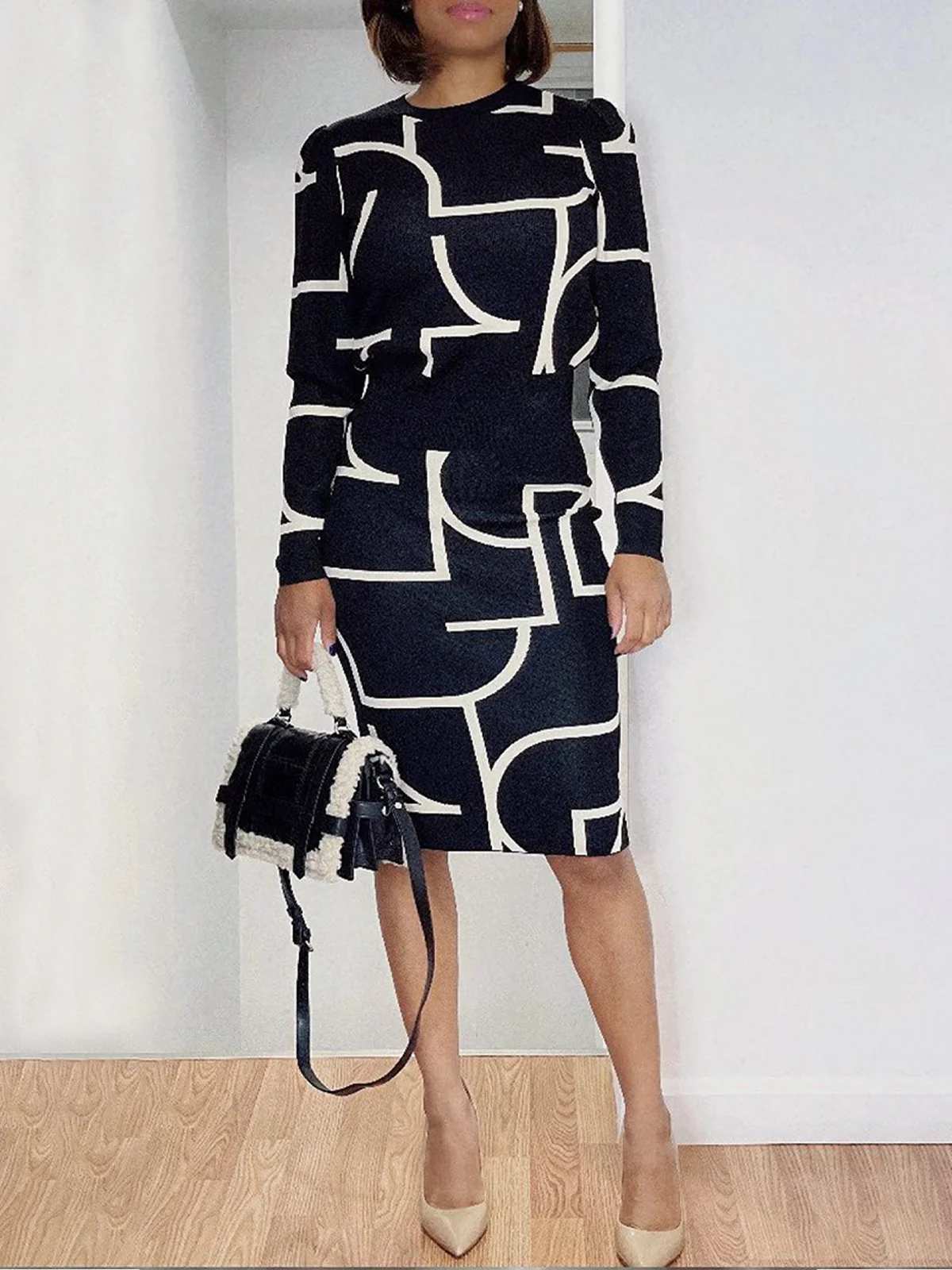 Tight Urban Crew Neck Abstract Graphic Midi Dress