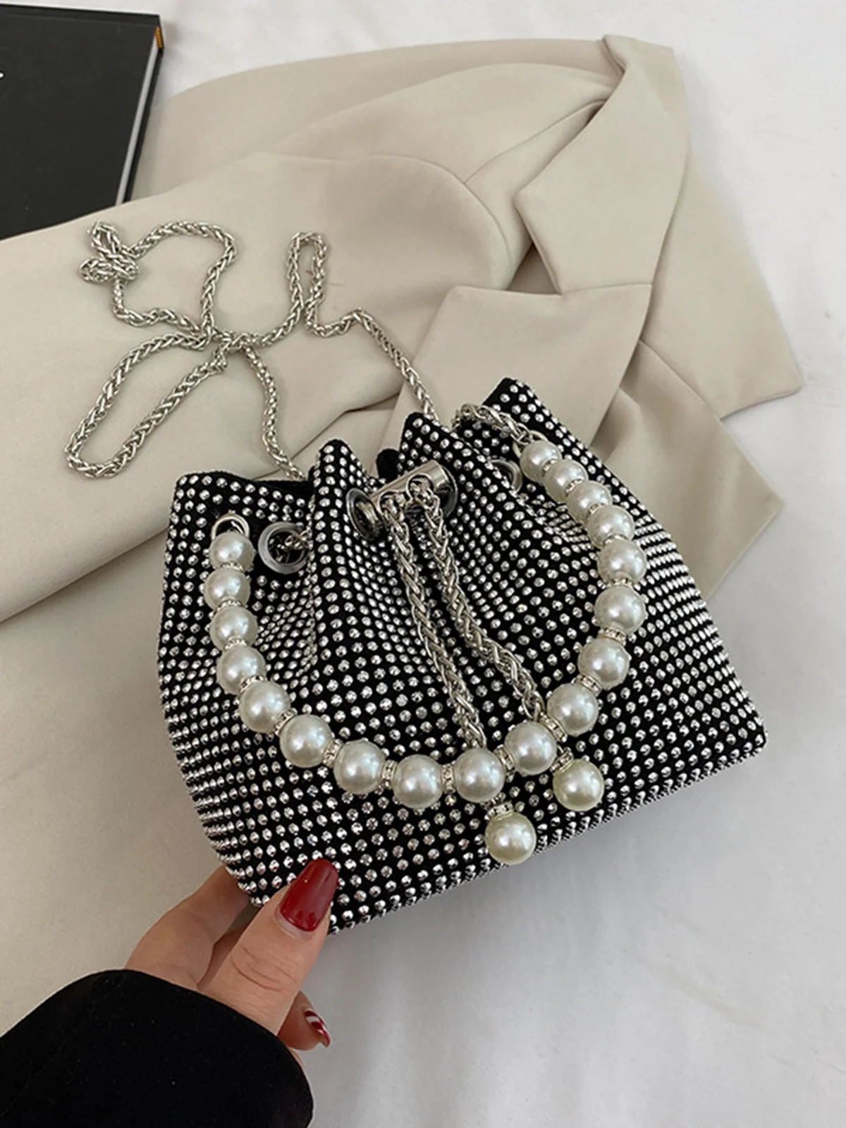 Sparkling Rhinestone Imitation Pearl Handle Bucket Bag Metal Chain Crossbody Bag