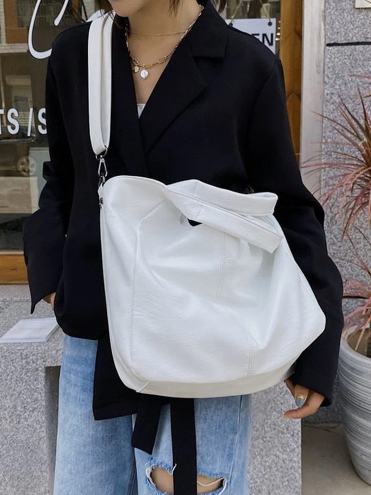 Minimalist Large Capacity Soft Tote Bag with Crossbody Strap