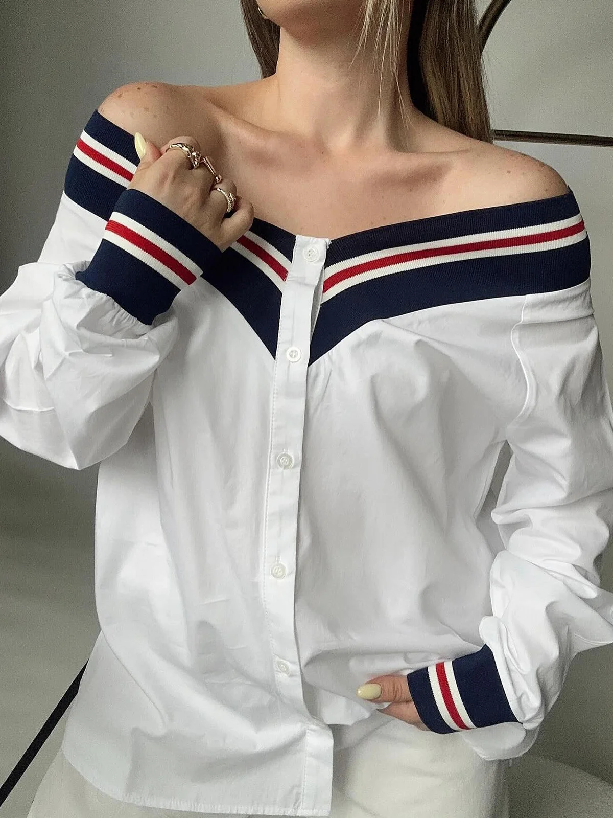 Loose Cold Shoulder Color Block Urban Shirt