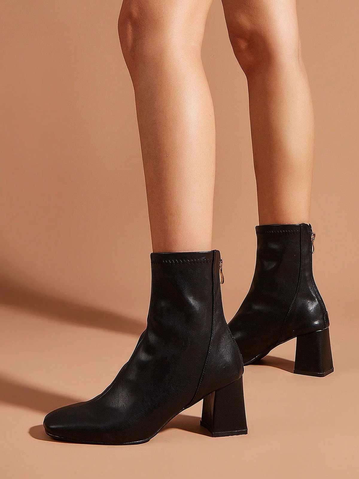 Minimalist Back Zip Square Toe Chunky Heel Mid-calf Boots