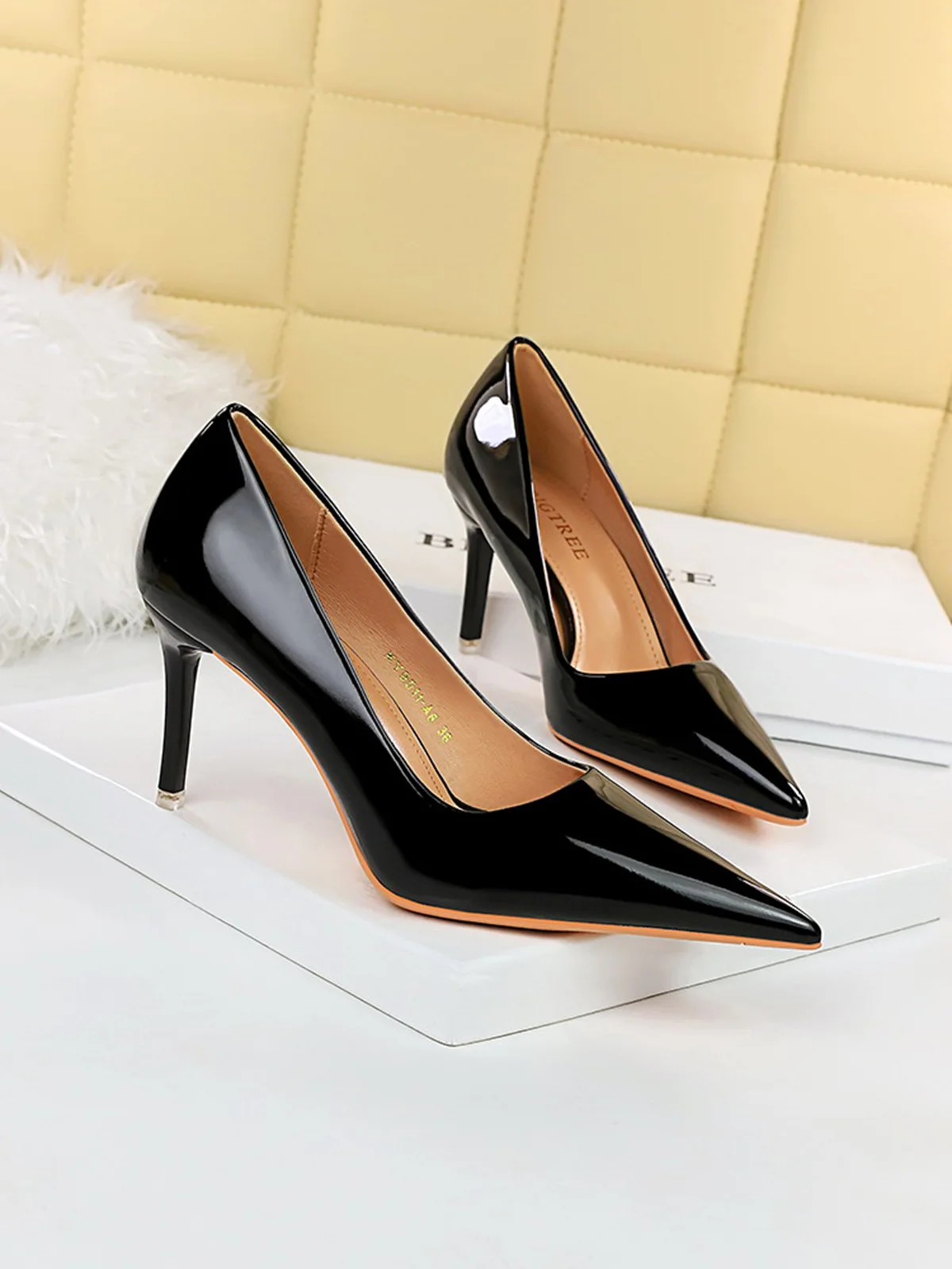 Minimalist Imitation Patent Leather Stiletto Heel Pumps