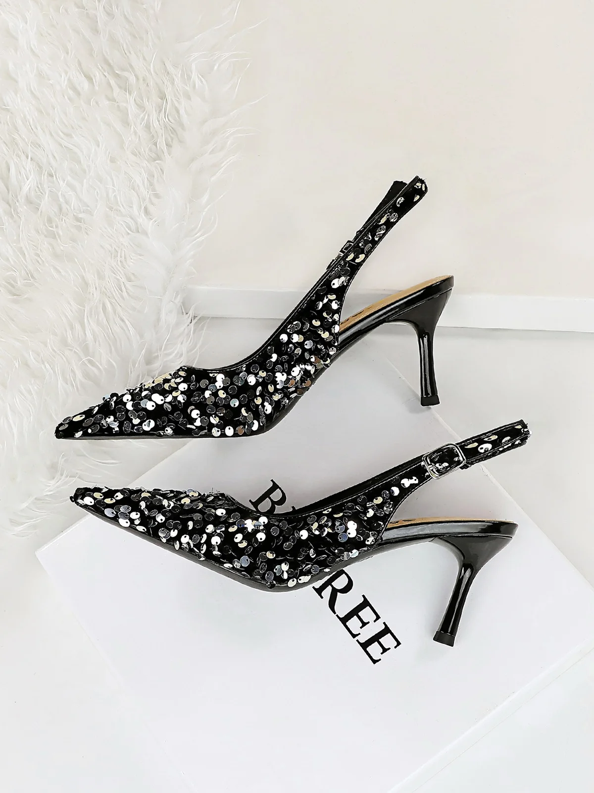 Sparkling Sequins Party Slingback Pumps