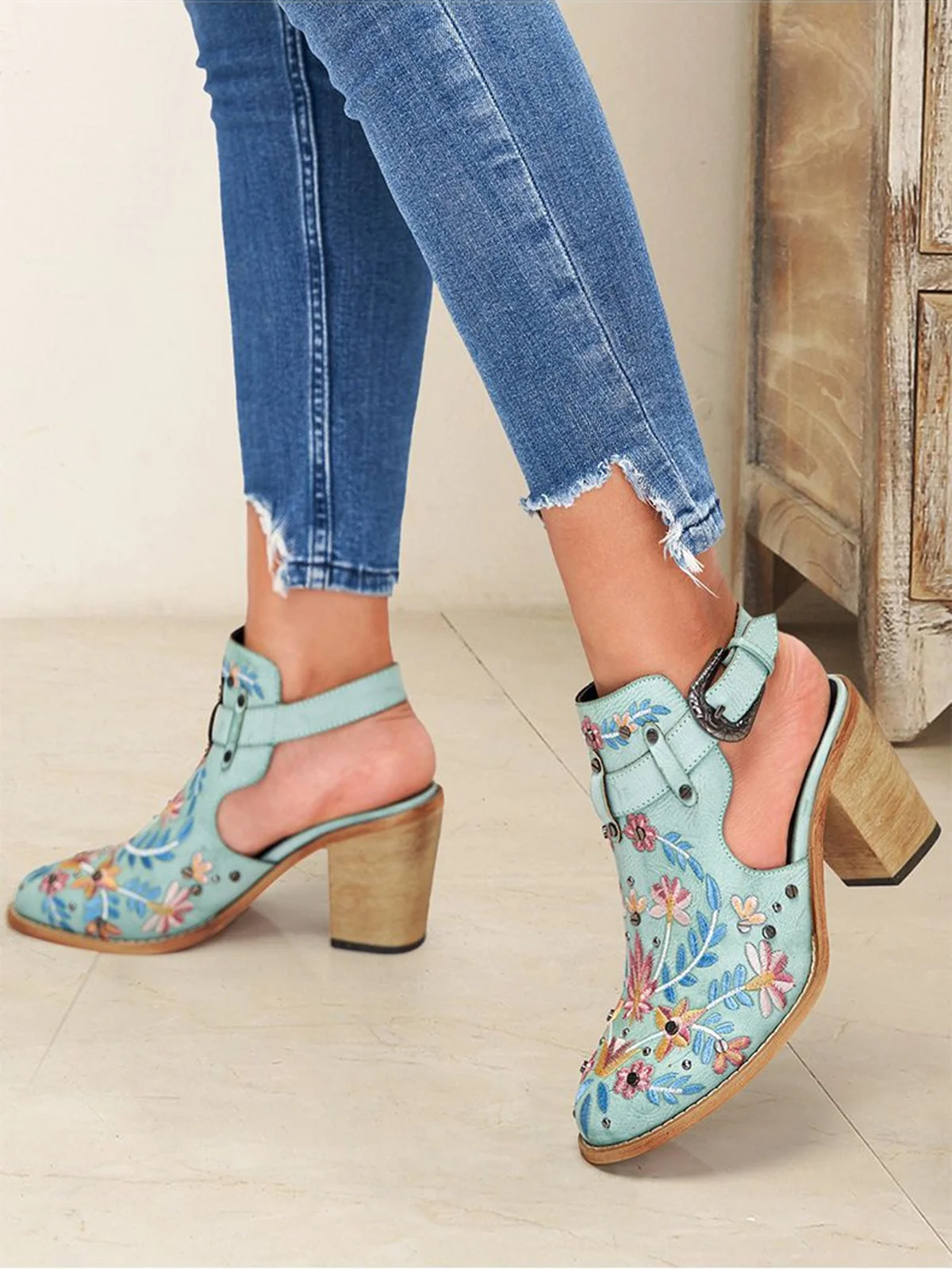 Vintage Floral Embroidered Studded Slingback Boots