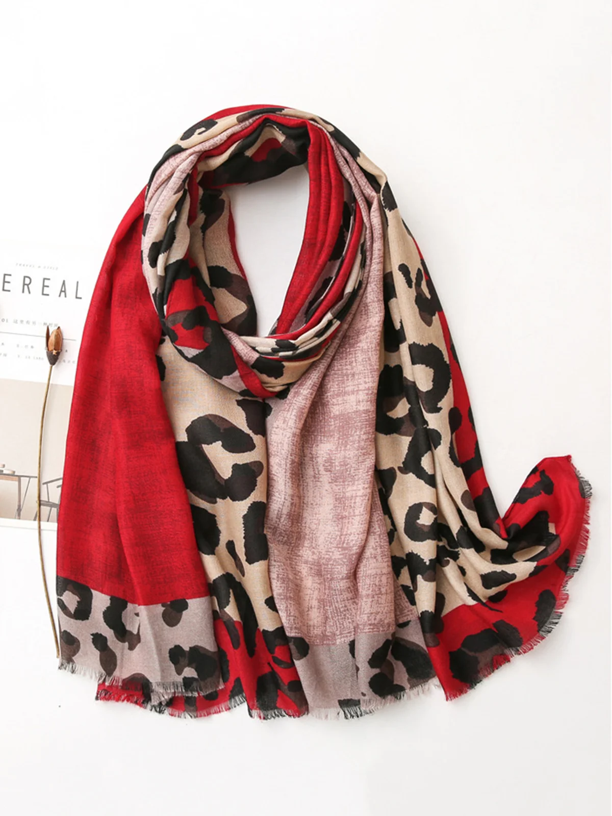 Casual Colorblock Leopard Fringed Scarf