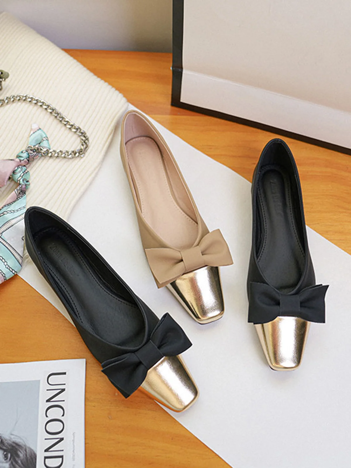 Elegant Bowknot Color-block Shallow Shoes