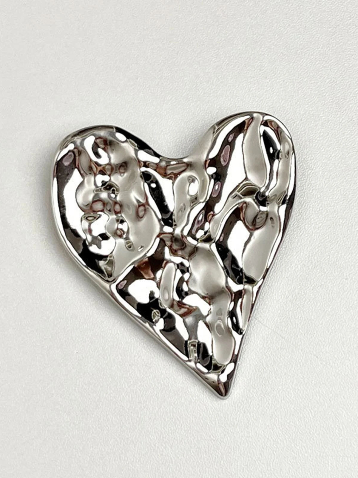 Irregular Pleated Metal Heart Brooch