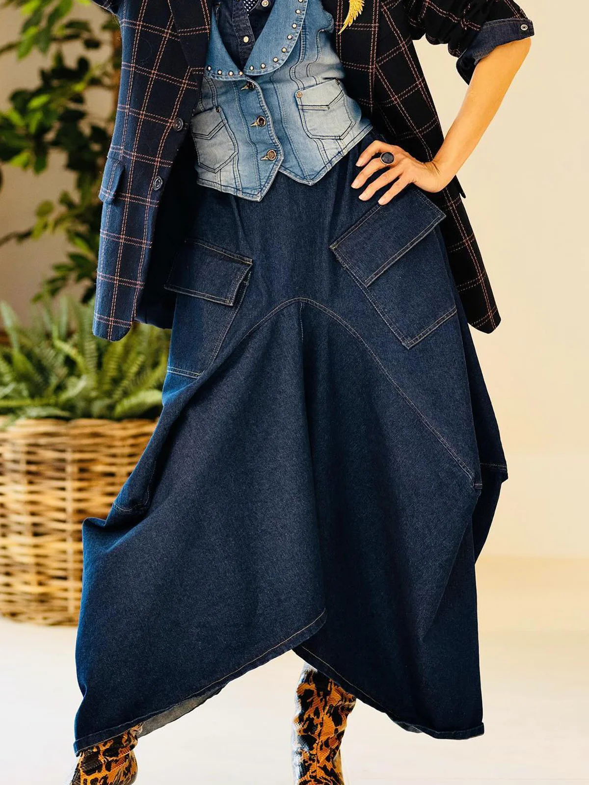 Daily Cargo Pockets Loose  Denim Skirt