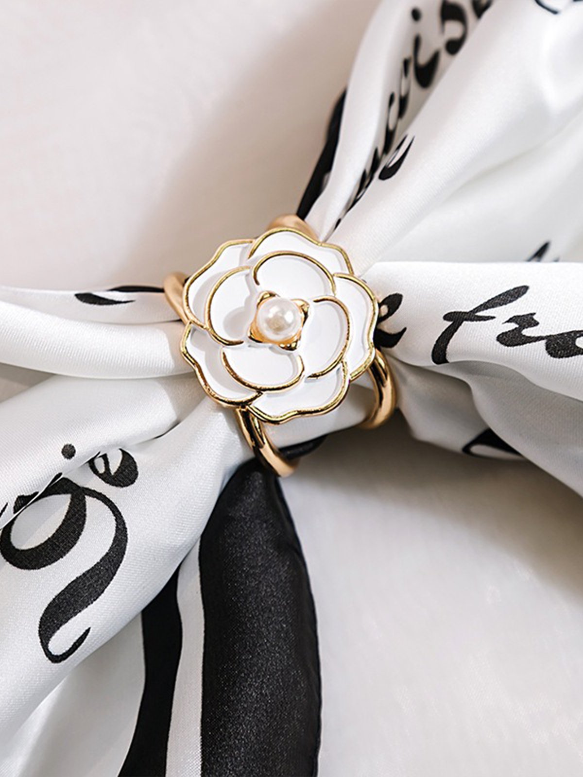 Daily Elegant Floral Scarf Buckle