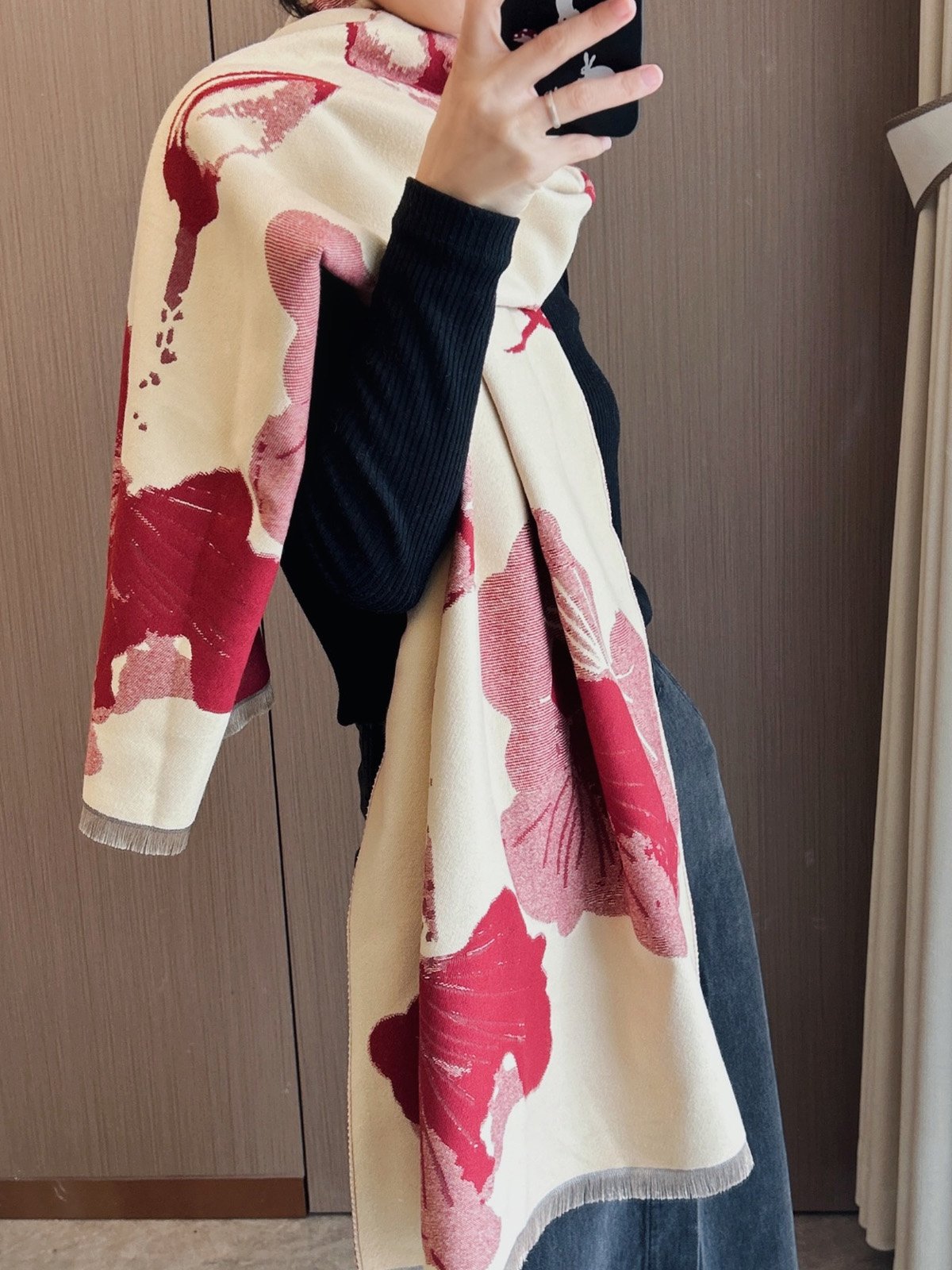 Urban Floral Imitation Cashmere Scarf