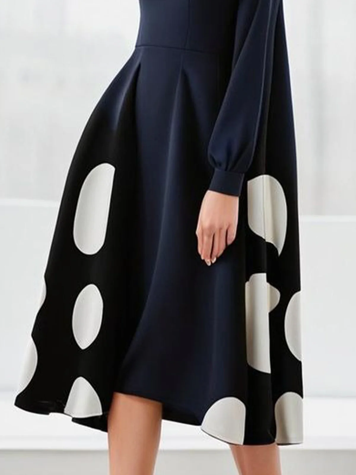 Polka Dots Regular Fit Regular Sleeve Urban Crew Neck Dress