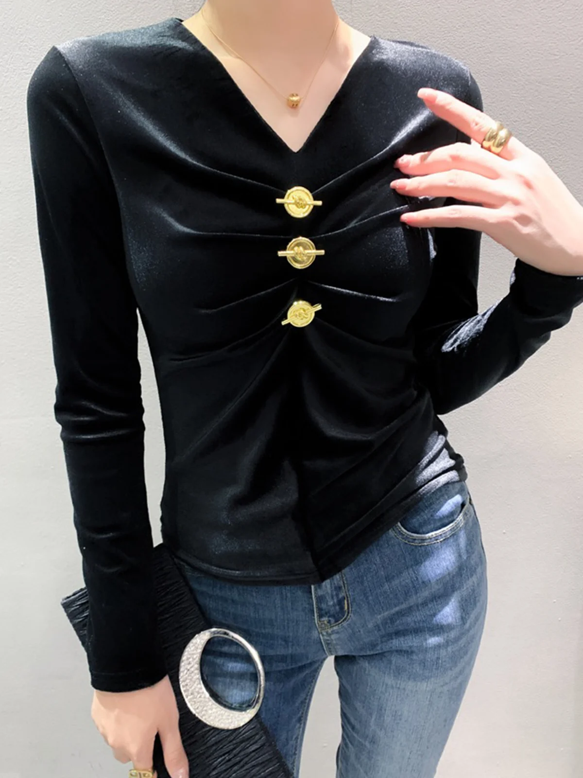 V Neck Urban Velvet Buttoned Long Sleeve T-Shirt