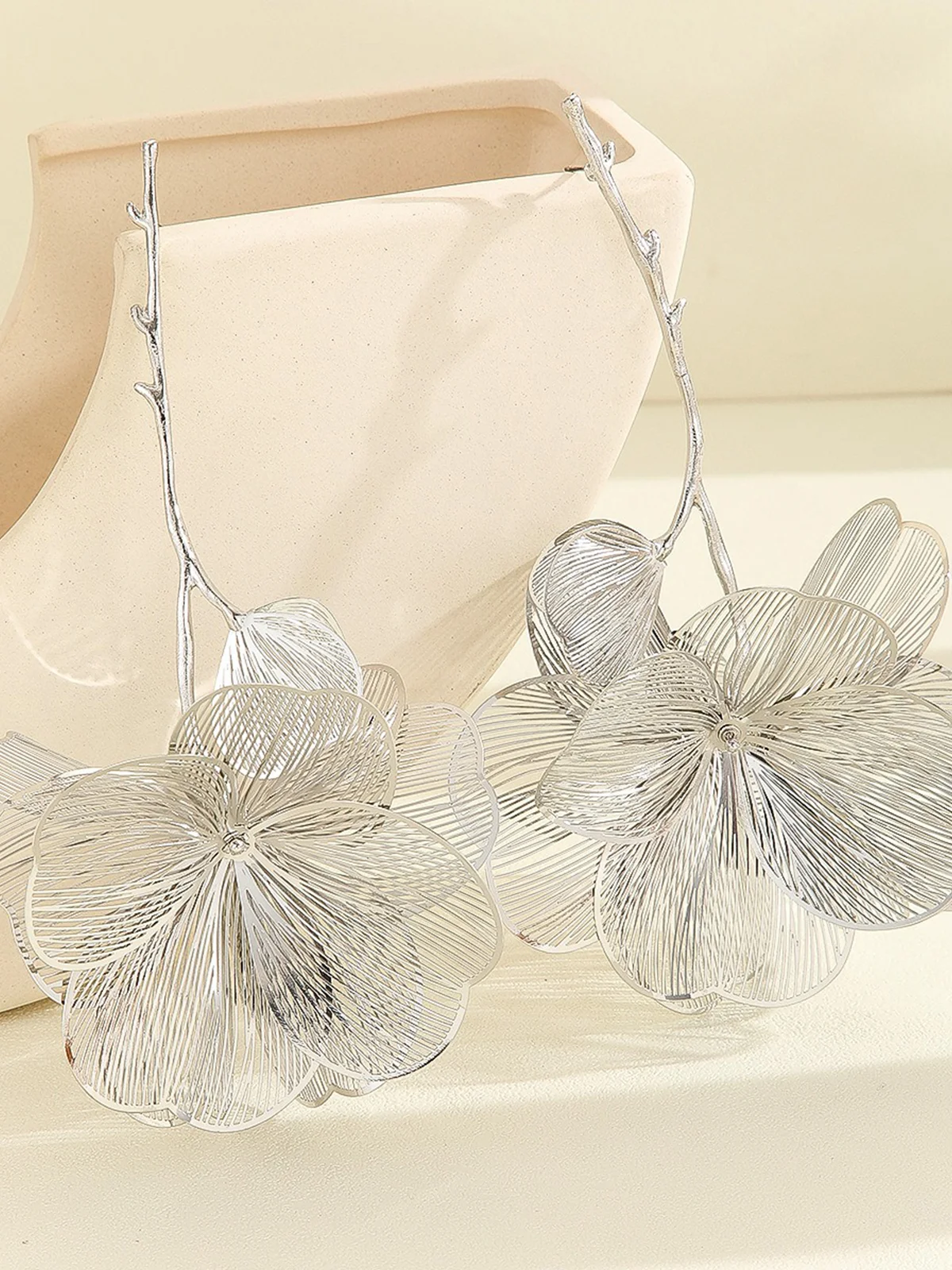 Elegant Floral Dangle