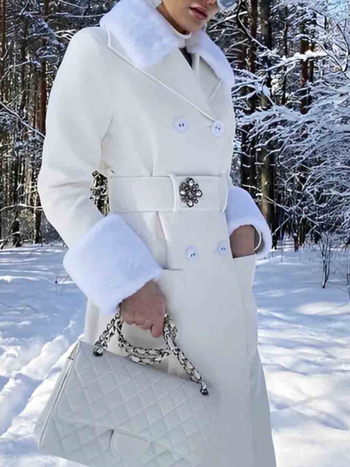 Buttoned Elegant Fur Colla Plain Regular Fit Coat With Belt