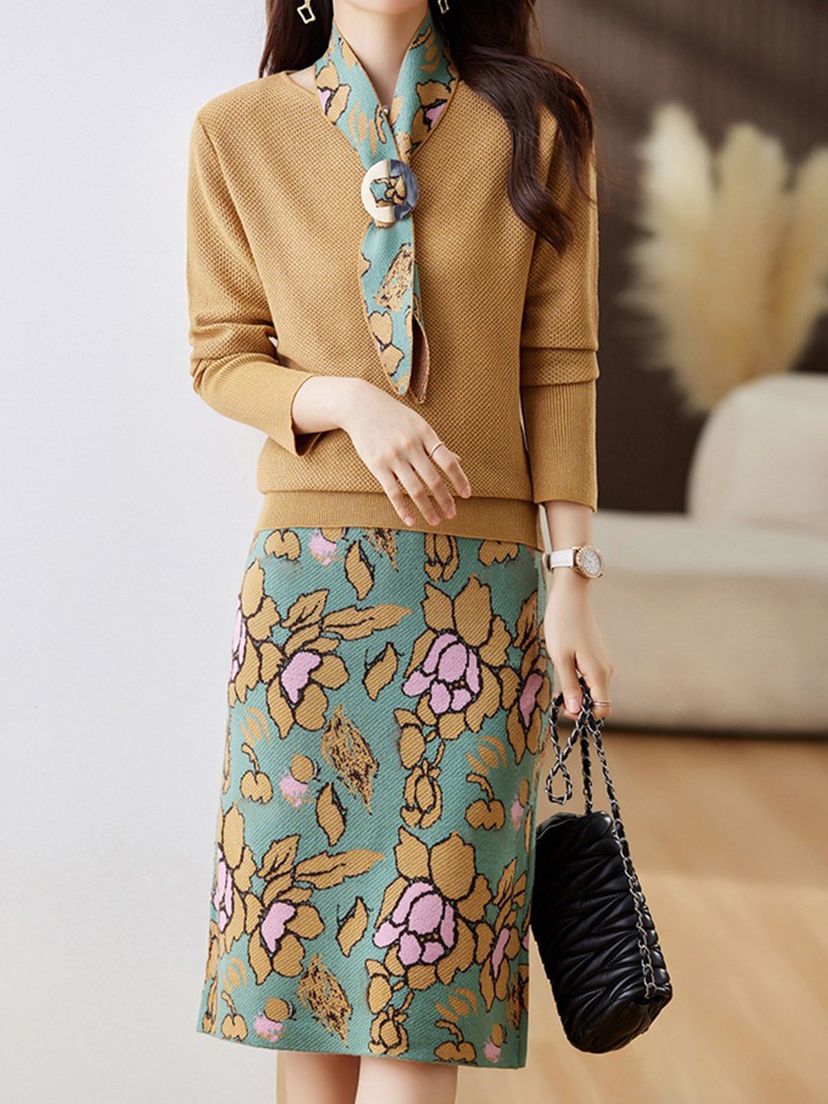 Elegant Floral Sweater Skirt