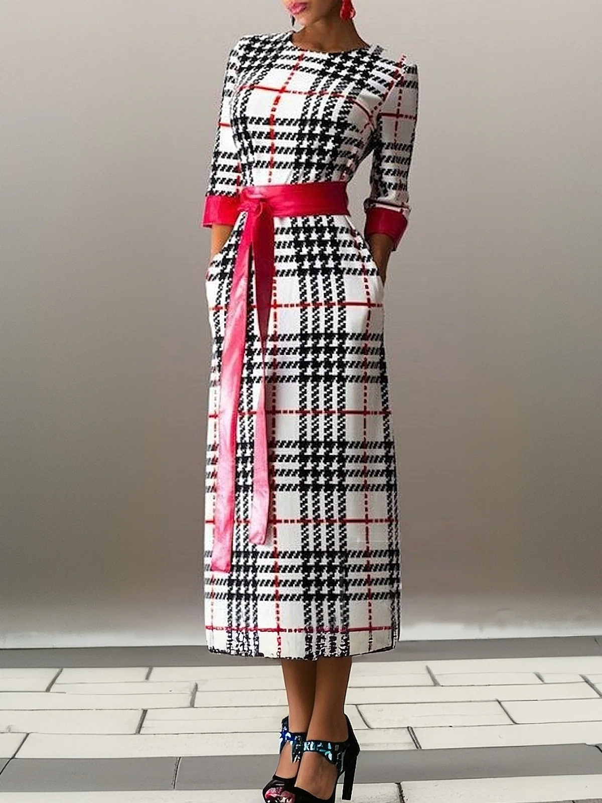 Elegant Plaid Maxi Dress With Belt