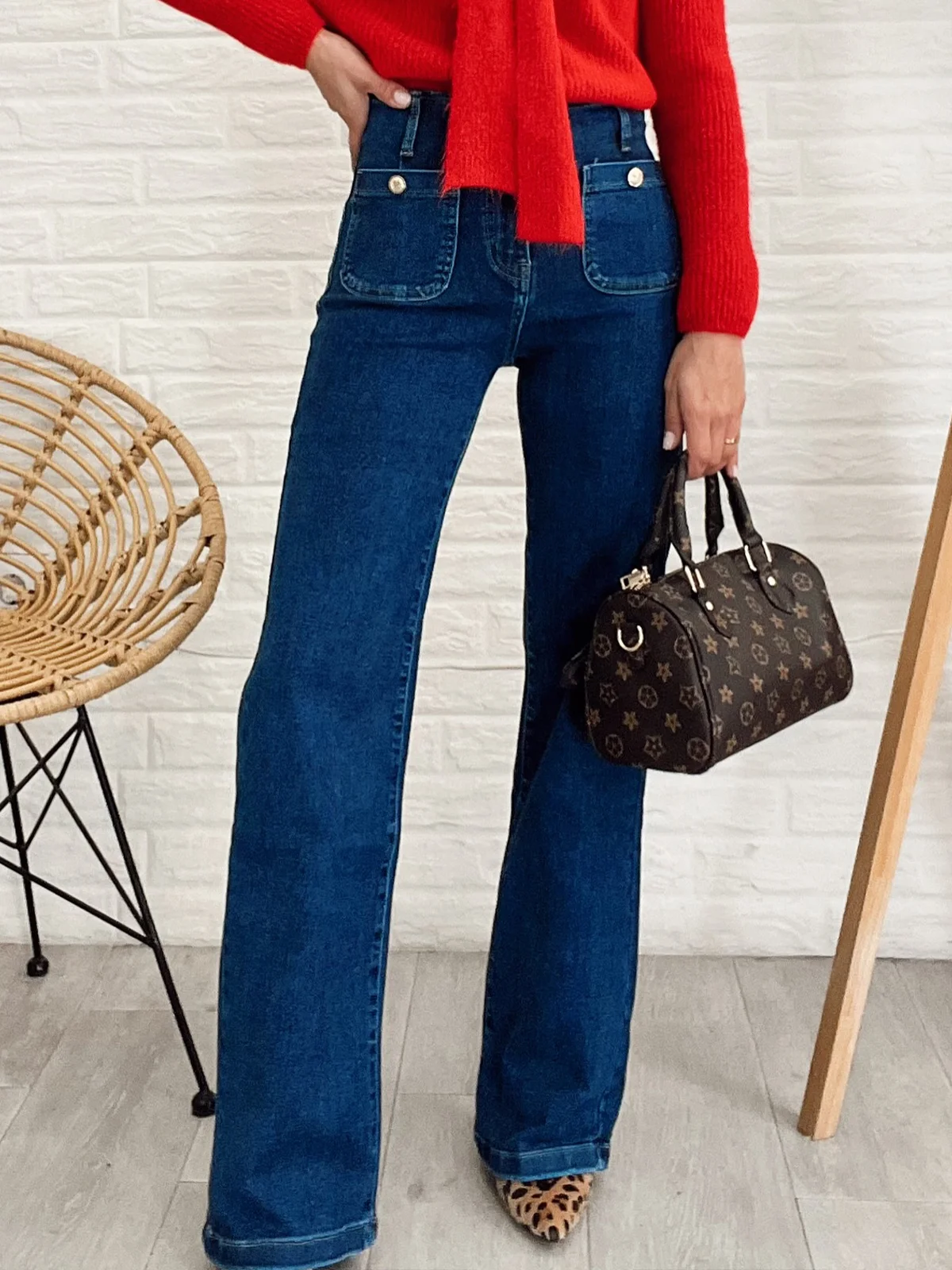 Pockets Elegant Plain Denim Jeans