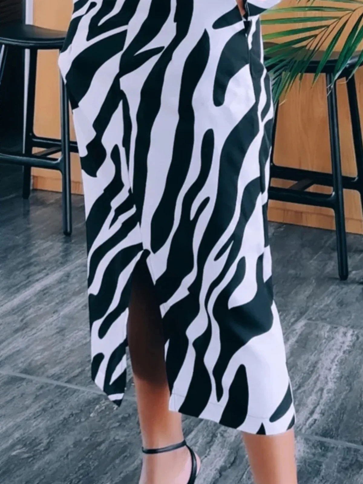 Urban Zebra Puff Sleeve Shirt Collar Midi Dress