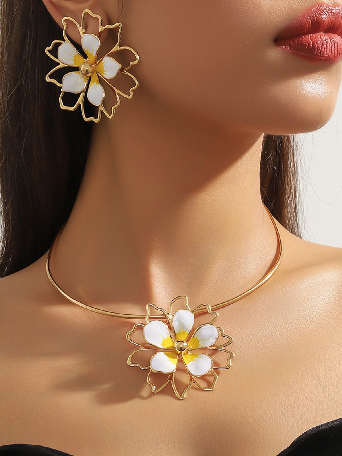 Elegant Floral Dangle Chain Necklaces Set