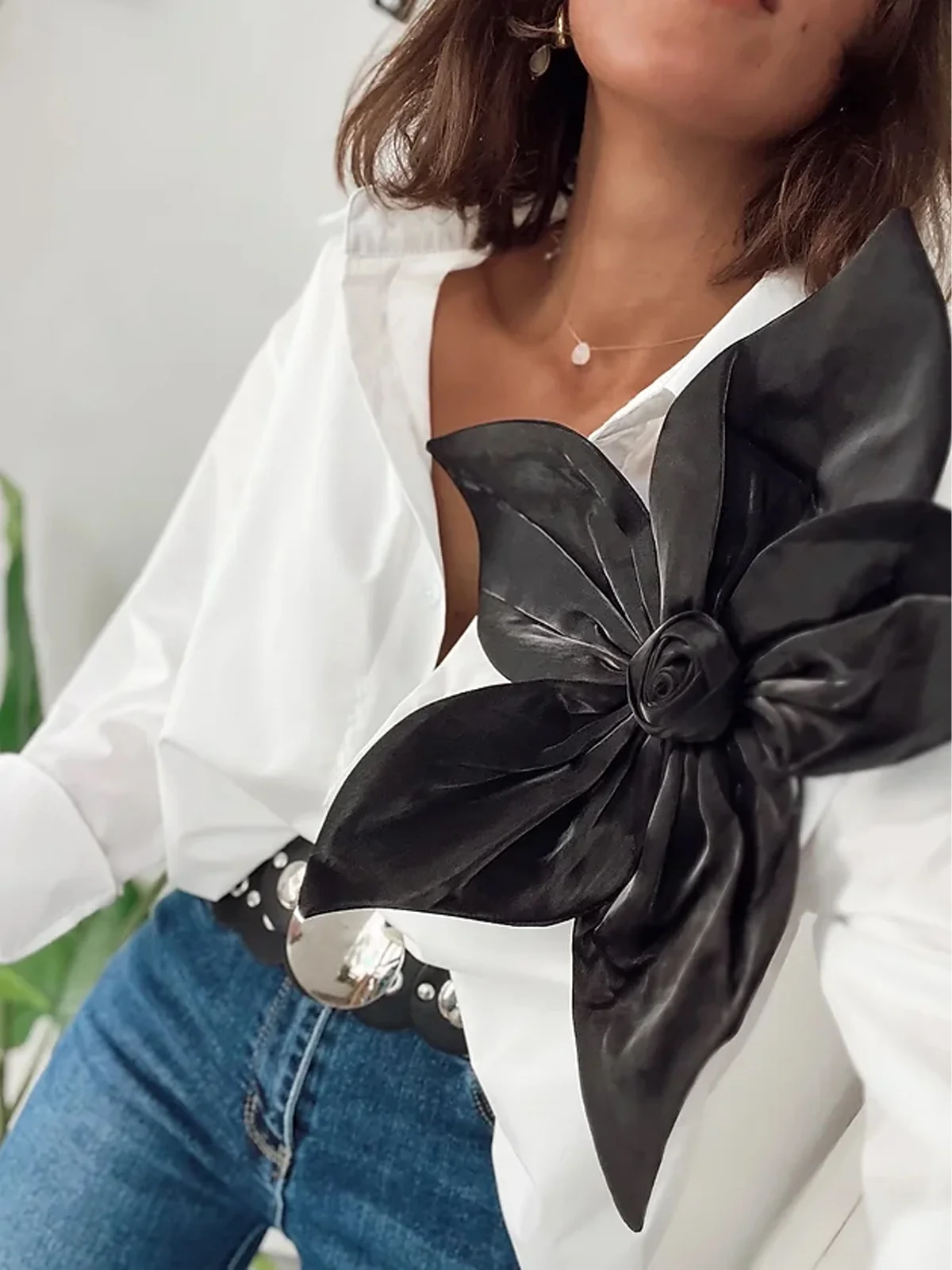 Casual Plain 3D Floral Loosen Shirt