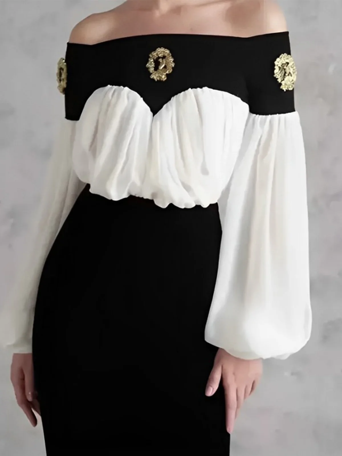 Elegant Color Block Split Joint Cold Shoulder Balloon Sleeve Blouse