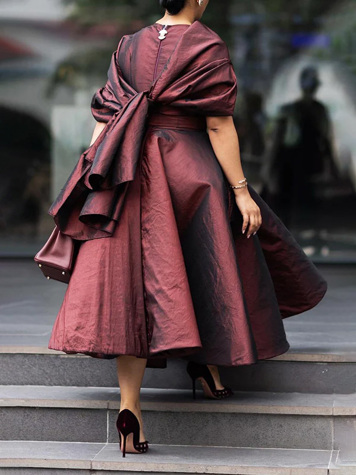 Elegant Plain Crew Neck Midi Party Dress With Shawl