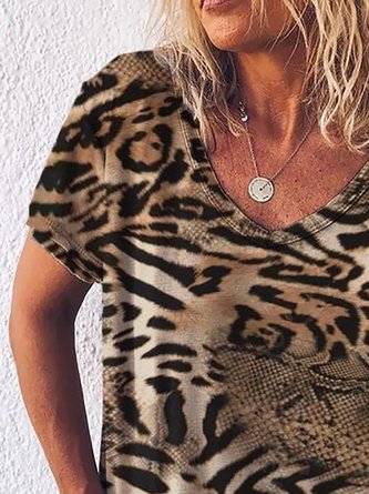 V-Neck Animals Pattern Painting Short Sleeve Casual T-Shirt