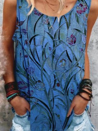 Sleeveless Floral-Print Floral Top