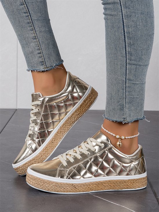 Casual Plaid Quilted Lace-Up Skate Shoes